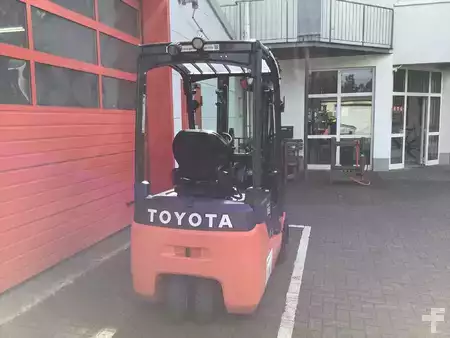 3-wiel elektrische heftrucks 2019  Toyota 8FBE18T (7)