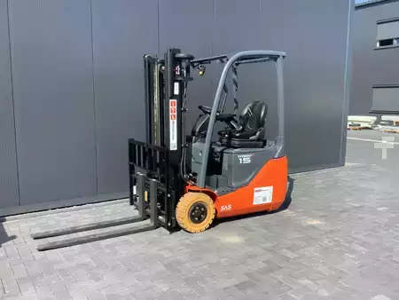 Elektryczne 3-kołowe 2018  Toyota 8FBE15T (6)