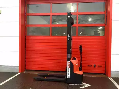 Hochhubwagen 2026  Toyota SHE100 - HH3600 (8)