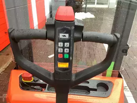 Hochhubwagen 2026  Toyota SHE100 - HH3600 (9)