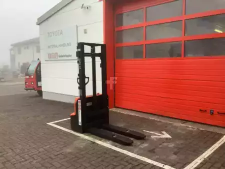 Hochhubwagen 2026 Toyota SHE100 - HH2900 (4)