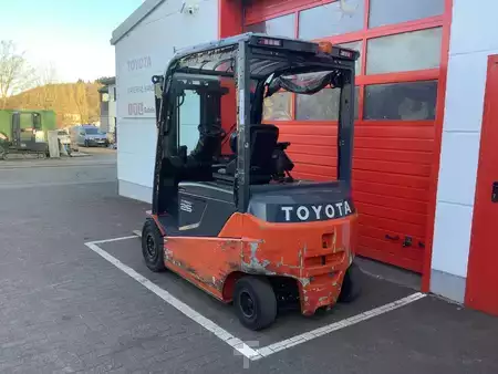 Elektro čtyřkolový VZV 2020  Toyota 8FBMT25-Export (8)