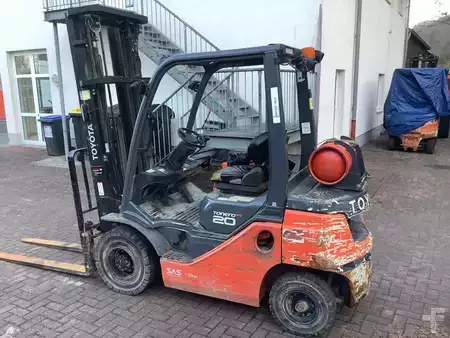 Gas gaffeltruck 2022  Toyota 06-8FGF20F-Export (5)