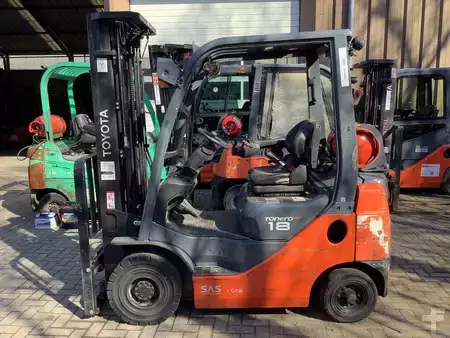 Gas truck 2020  Toyota 8FG18F-Export (7)