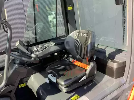 Sähkö - 4 pyör 2026  Toyota 9FBM35T (10)