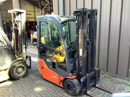 Elektro tříkolové VZV 2020  Toyota 8FBE20T-Export (2)