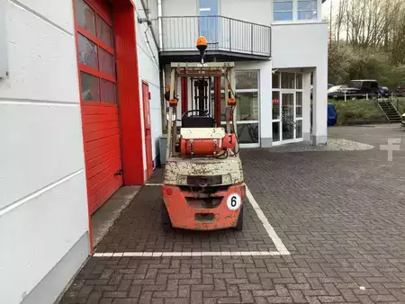 Nestekaasutrukki - [div] FO1-A18U Datsun-Export (7)