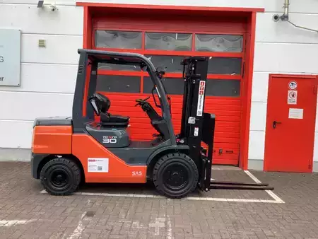 Diesel heftrucks 2026  Toyota 52-8FDF30 (1)