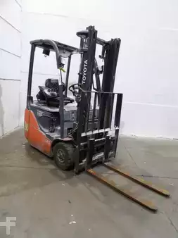 Elektro 3 Rad 2018  Toyota 8FBE15T-Export (1)