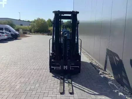 Gasoltruck 2026  Toyota 02-8FGF25 (7)
