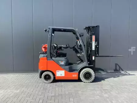 Gasoltruck 2026 Toyota 02-8FGF18 (3)