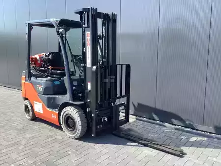 Gasoltruck 2026  Toyota 02-8FGF18 (5)