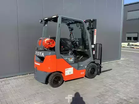 Gasoltruck 2026  Toyota 02-8FGF18 (4)