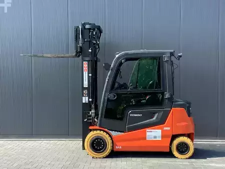 Elektro 4 Rad 2026  Toyota 9FBM35T (2)
