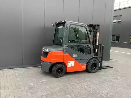 Dieseltrukki 2026  Toyota 52-8FDF25 (5)