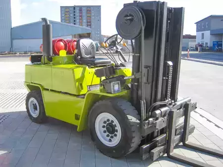 LPG heftrucks 1991  Clark C500 Y100 (3)