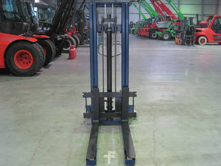 Hochhubwagen 2015  Proteus P-JA 1025 (3)