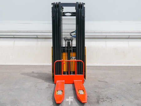 Hochhubwagen 2000  Hyster S 1.4-40 (6)