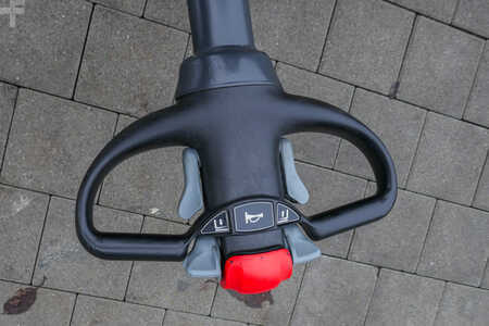 Hochhubwagen 2015  Still EGV 20 LB (3)