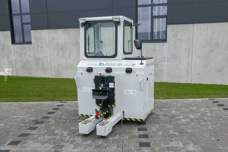 Schlepper 2012  Baka EFZ-5,0 (1)