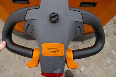 Schlepper 2013  Genkinger EGS 900-SO (5)