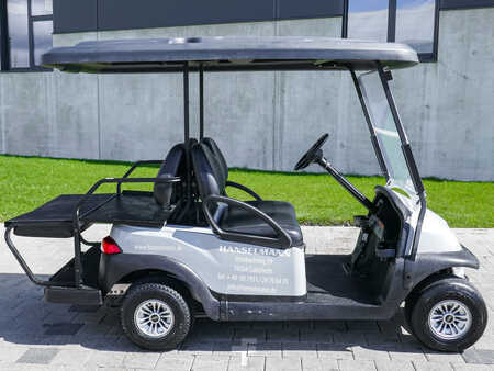 Tractor de arrastre 2022  Club Car Club Car (1)
