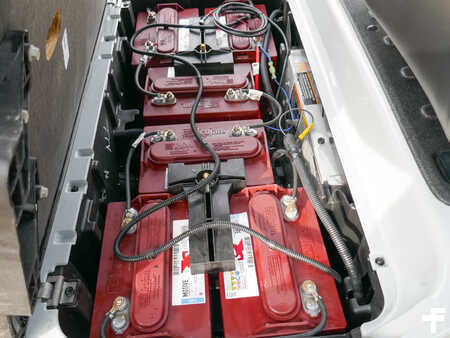 Tractor de arrastre 2022  Club Car Club Car (10)