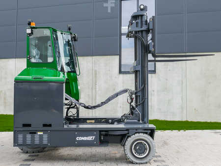 Empilhador Quatro caminhos 2022  Combilift C 5500 XLE (5)