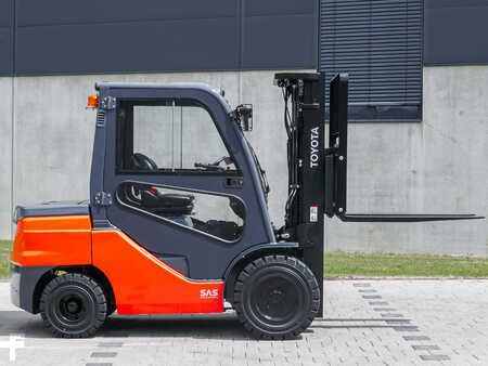 Dieseltruck 2022  Toyota 52-8FDJF35 (5)