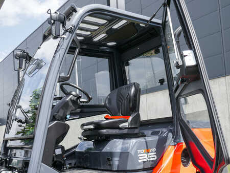 Dieseltruck 2022  Toyota 52-8FDJF35 (6)