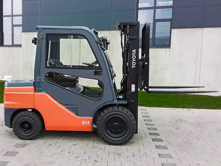 Dieselstapler 2022  Toyota 52-8FDJF35 (5)