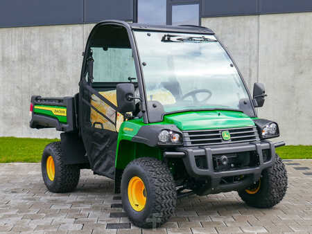 Schlepper 2022  John Deere Gator HPX815E (9)