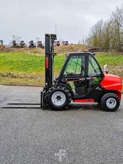 Geländestapler 2024  Manitou MC 30-4 D K ST5 S1 (3)