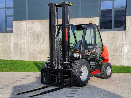 Geländestapler 2024  Manitou MC 30-4 D K ST5 S1 (1)