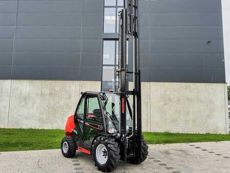 Geländestapler 2024  Manitou MC 30-4 D K ST5 S1 (9)