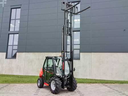 Geländestapler 2024  Manitou MC 30-4 D K ST5 S1 (9)