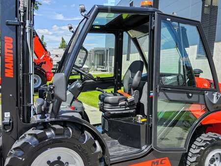 Terrængående truck 2024  Manitou MC 30-4 D K ST5 S1 (6)