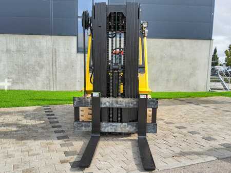 LPG heftrucks - Hyster H 5.50 XM-LPG (2)