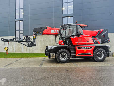 Sollevatori telescopici rotativi 2023  Manitou MRT 2260 (12)