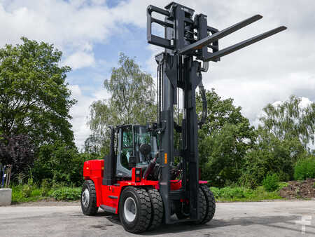 Carrelli elevatori diesel 2023  Kalmar DCG 100-12 (9)