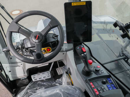 Teleskoplastare Roterande 2023  Manitou MRT 3570 vision (2)