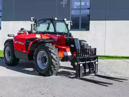 Telescopic forklift rigid 2023  Manitou MT 933 easy (9)