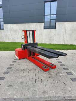 Pinontavaunu 2002  Baka 1706-1530 C (9)