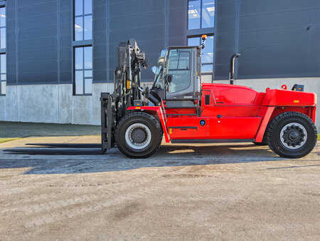 Carrelli elevatori diesel 2024  Kalmar DCG 250-12 (3)