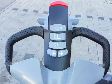 Hochhubwagen 2022  Still EXV SF16i (4)