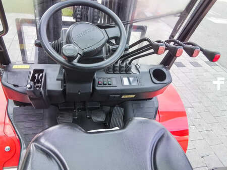 Dieseltrukki 2023  Manitruck D 30 (3)