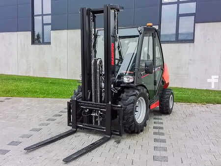 Terepjáró targonca 2024  Manitou MC 30-4 (1)