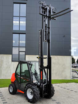 Wózek terenowy 2024  Manitou MC 25-4 (9)