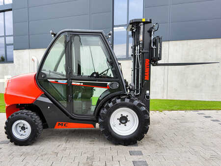 Carrelli fuoristrada 4x4 2024  Manitou MC 25-4 (5)