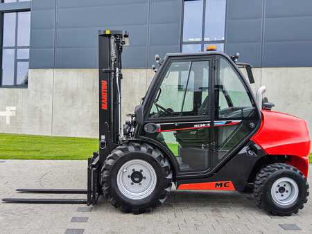 Terepjáró targonca 2024  Manitou MC 30-4 (3)